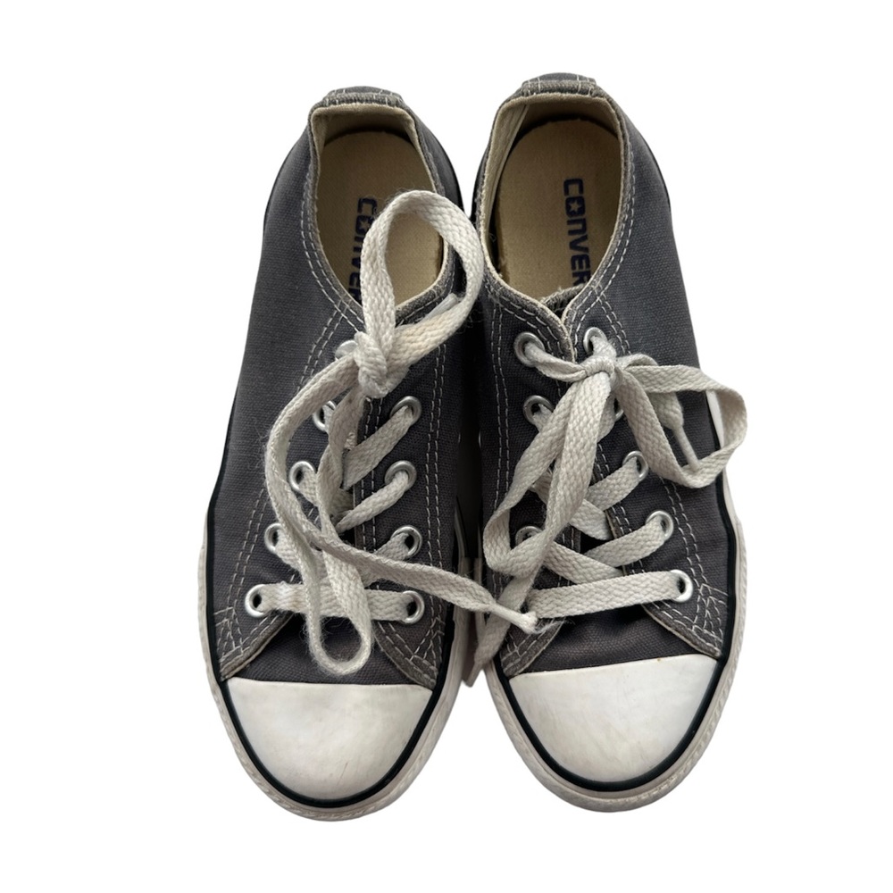 Converse Sneakers low tops shoes grey size 13 youth